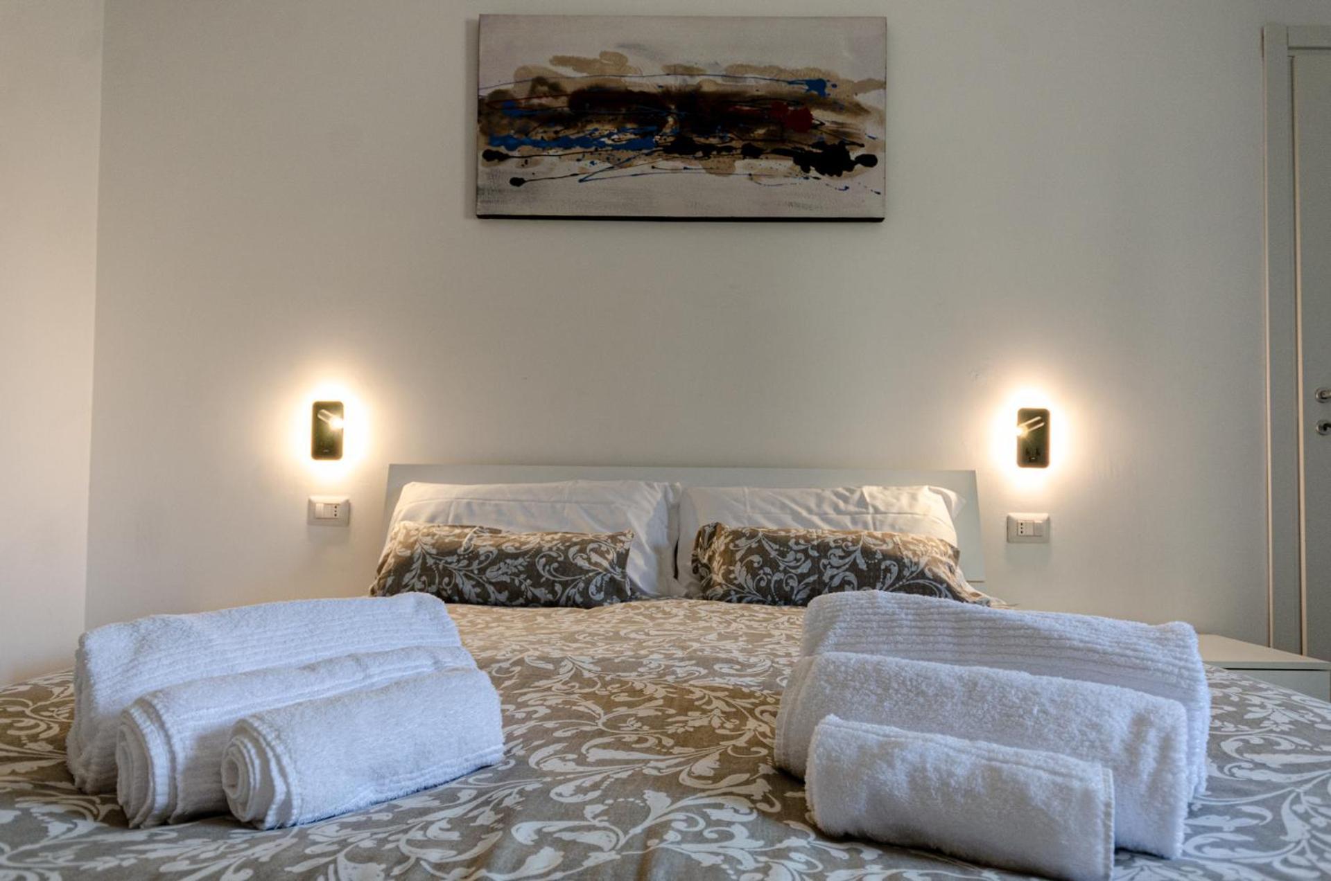 Vivimihome - Crespi House A 3 Minuti Dalla Metro Mailand Exterior foto