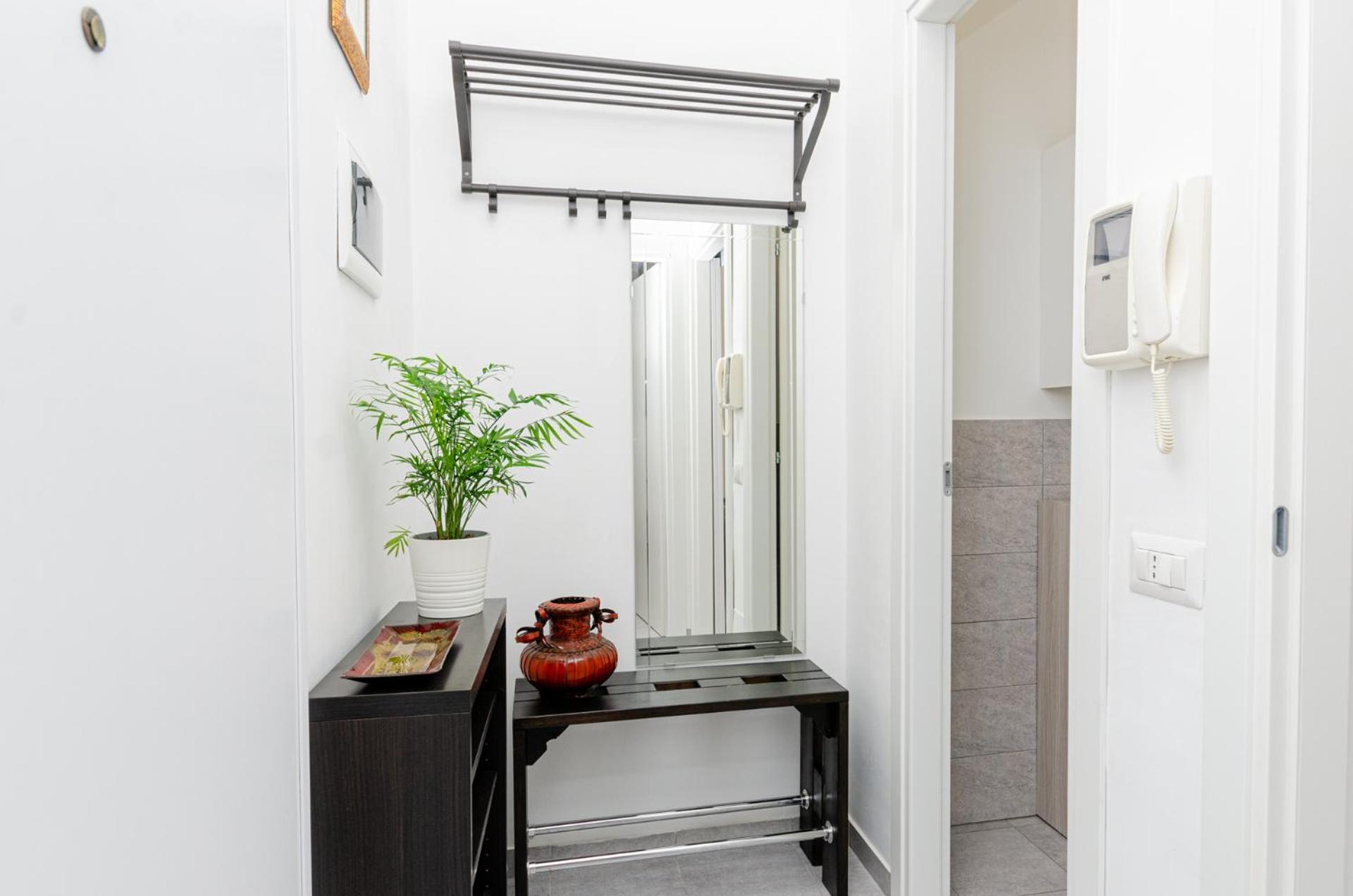 Vivimihome - Crespi House A 3 Minuti Dalla Metro Mailand Exterior foto